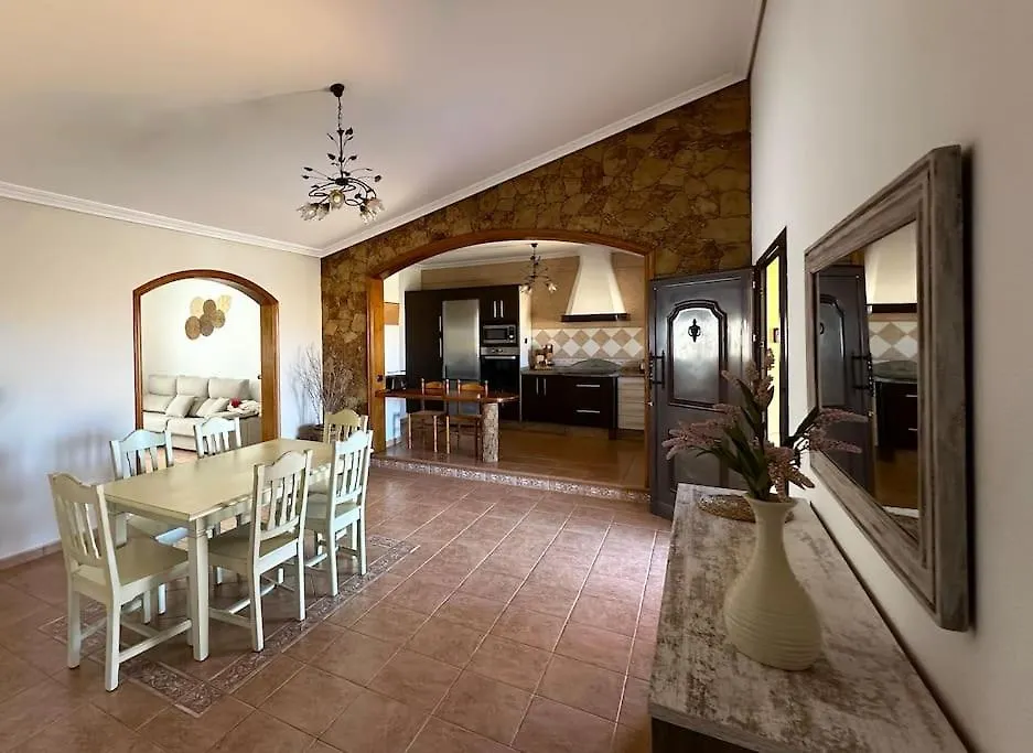 Villa En La Montana Con Piscina En Fuerteventura 格兰塔拉雅 0*,  西班牙