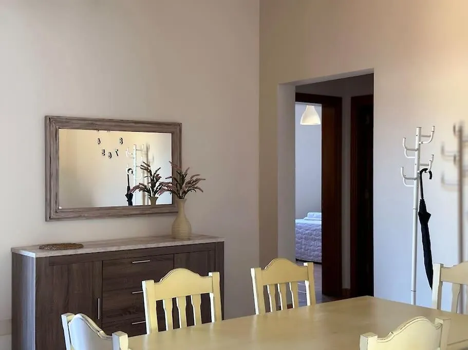 Villa En La Montana Con Piscina En Fuerteventura 格兰塔拉雅