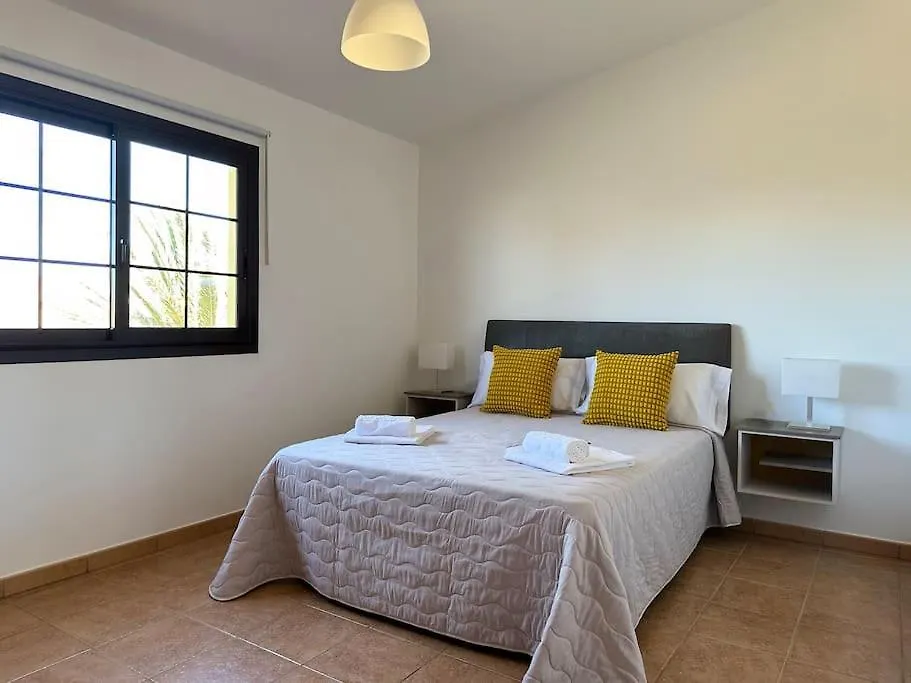 Villa En La Montana Con Piscina En Fuerteventura 格兰塔拉雅 0*,