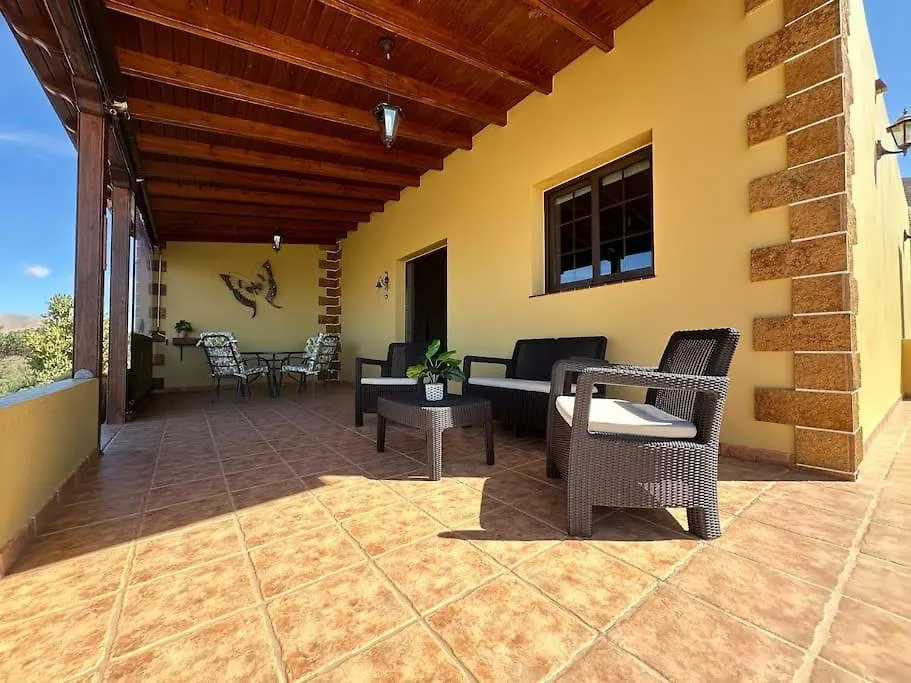 Villa En La Montana Con Piscina En Fuerteventura 格兰塔拉雅