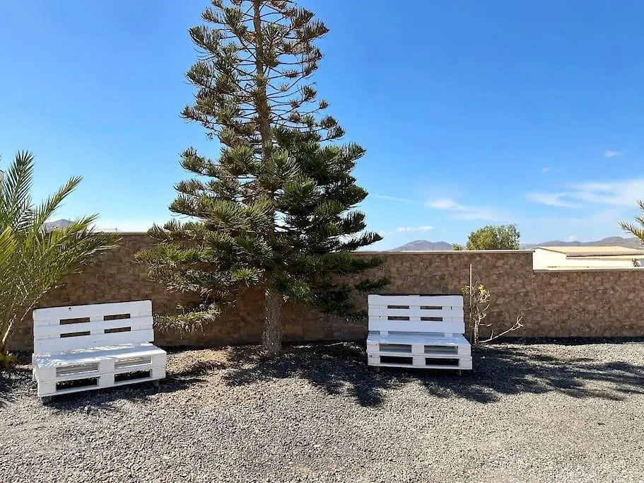 Villa En La Montana Con Piscina En Fuerteventura 格兰塔拉雅